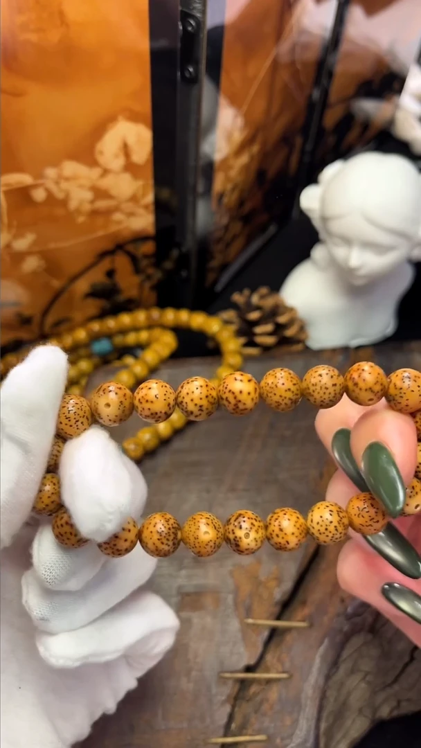手串星月菩提精工级粉皮浅珀圆珠手串