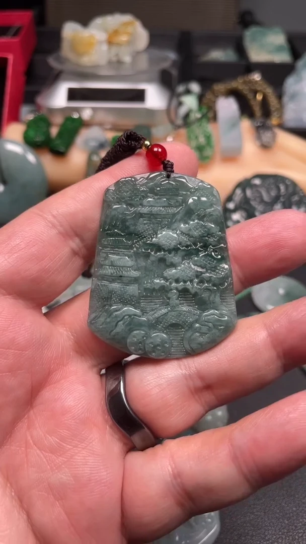 颈饰未镶嵌翡翠天然缅甸翡翠A货