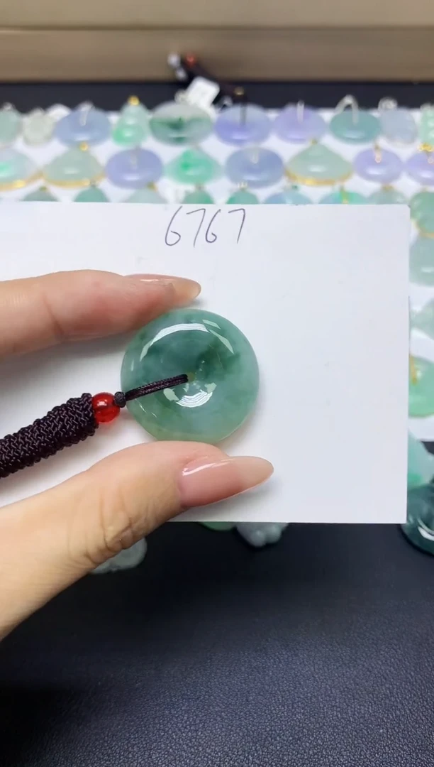 翡翠未镶嵌颈饰天然自然緬甸A貨翡翠