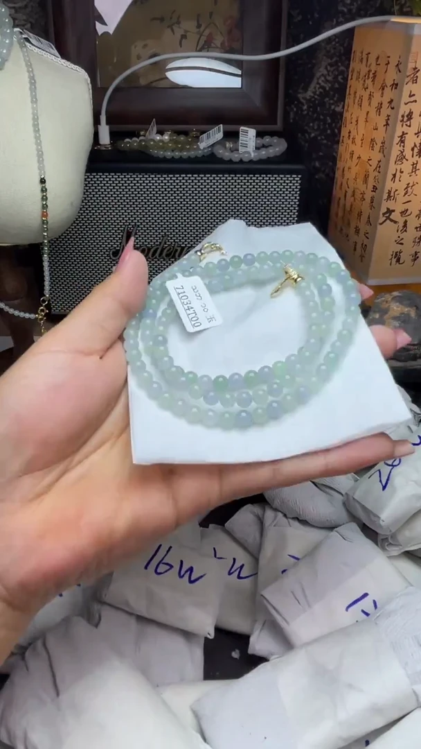 颈饰未镶嵌翡翠项链