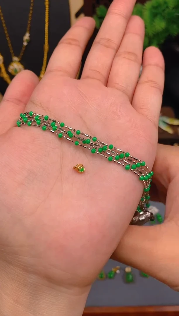 【闪购商品】翡翠项链银S925镶嵌银色碎银几两项链1条