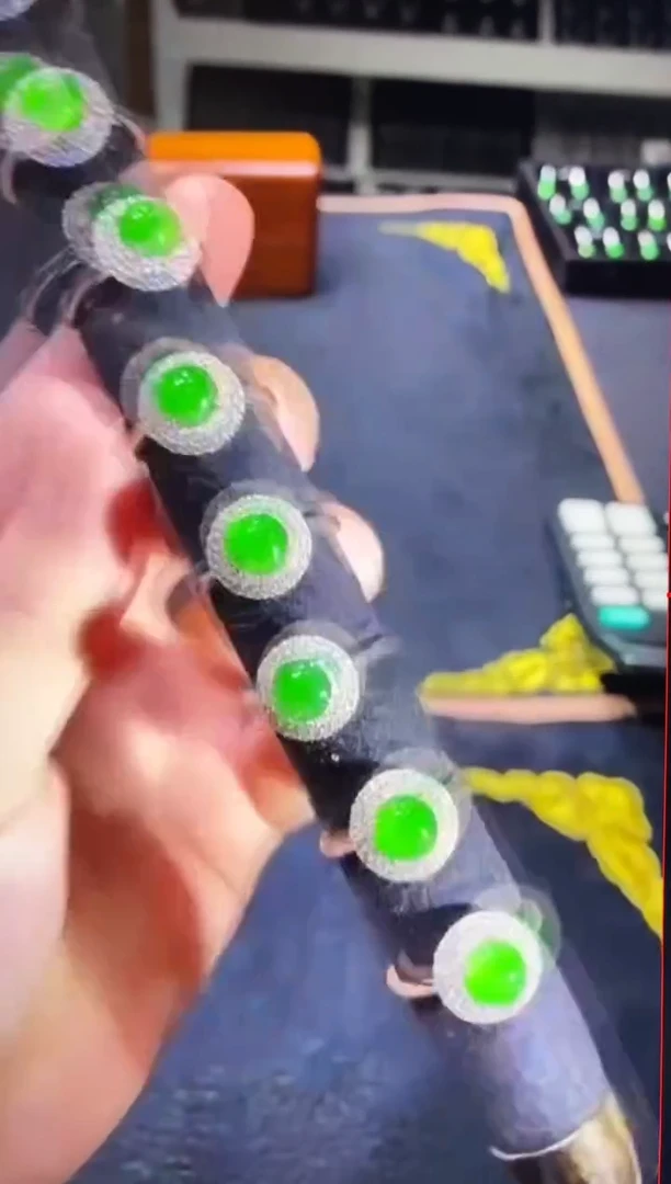 未镶嵌戒指翡翠多样性发货其一不含链