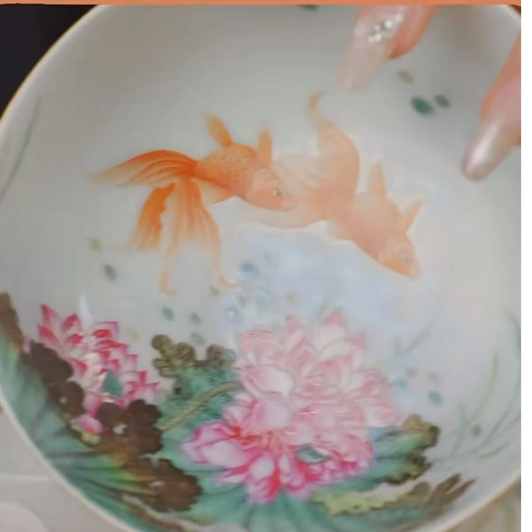 国呈拍卖古董瓷器