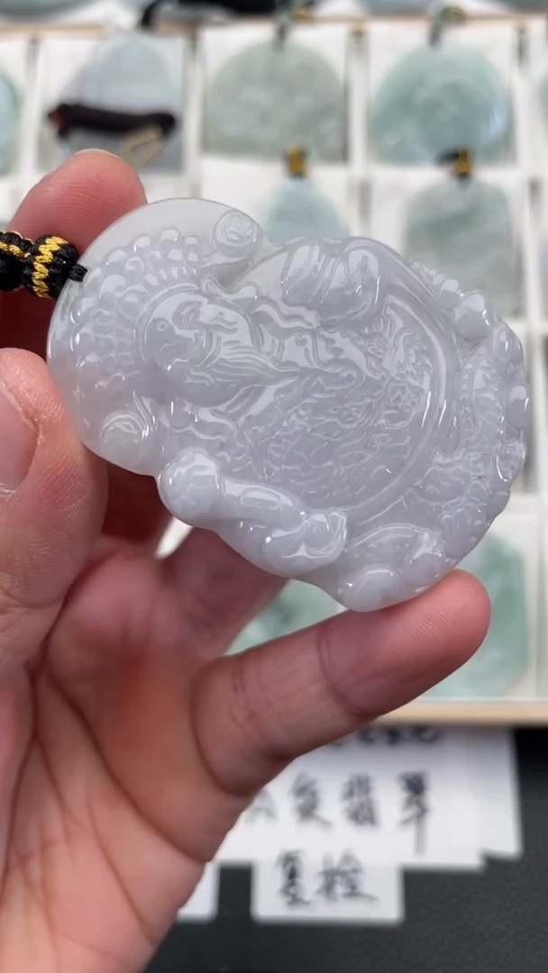 颈饰未镶嵌翡翠天然缅甸翡翠A货150