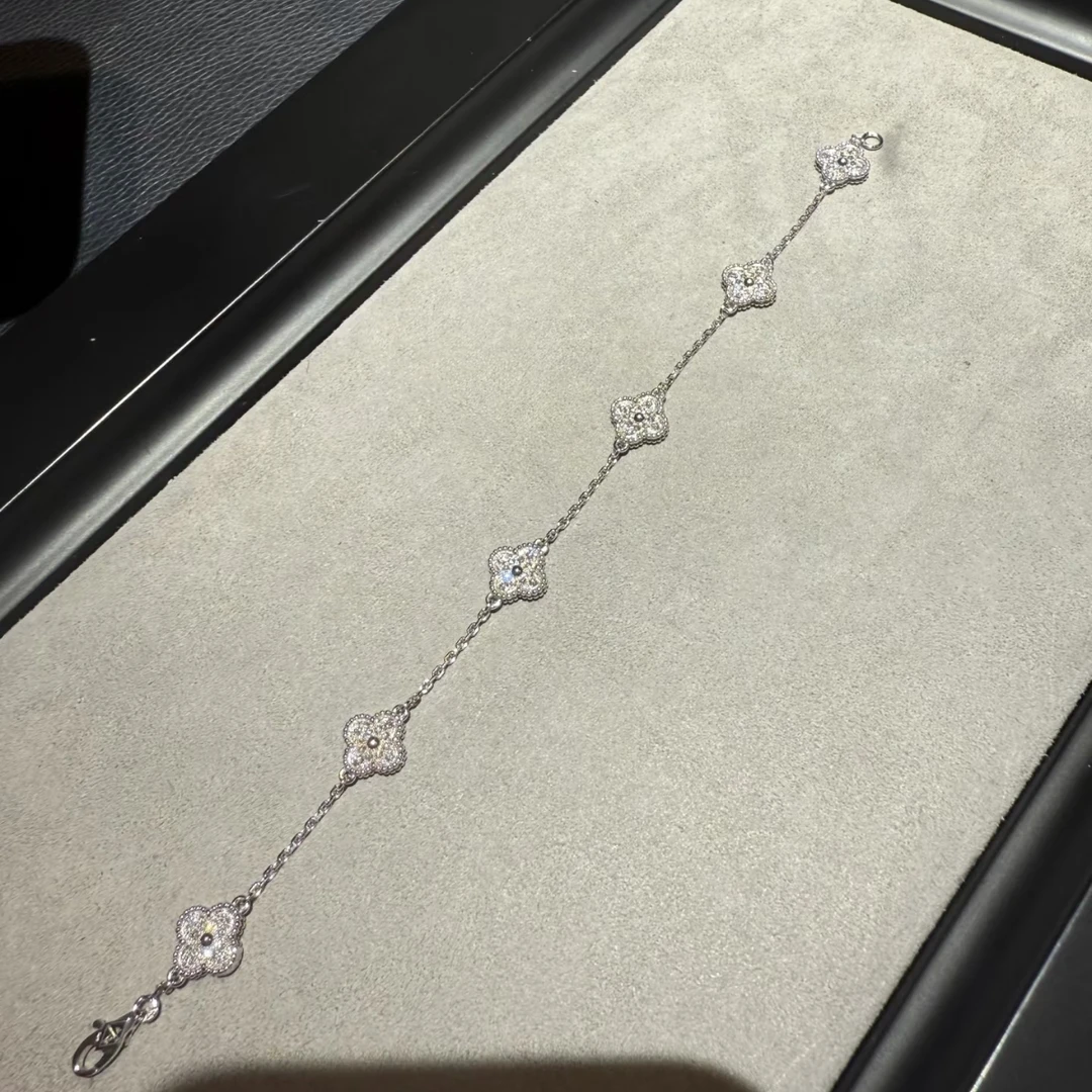 99新 梵克雅宝 小花6珊 Vca 小号 六花满钻 白金 手链