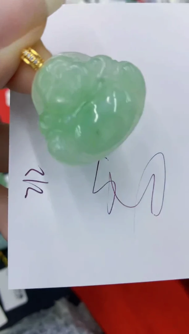 翡翠未镶嵌颈饰11111111111