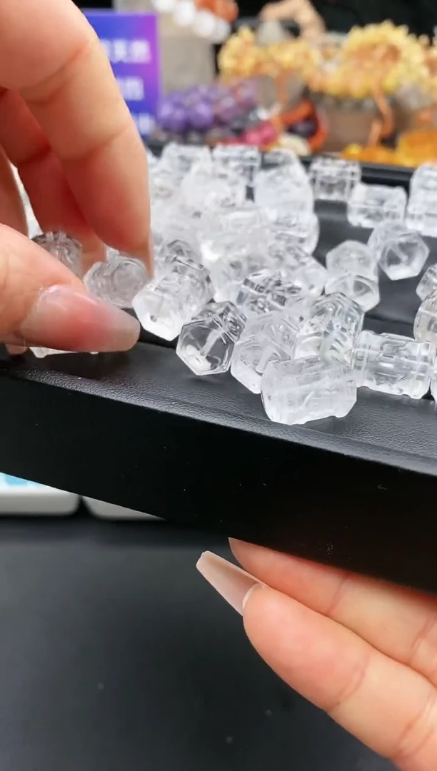 【闪购商品】水晶颈饰未镶嵌40a多样性发其一2/8/1个