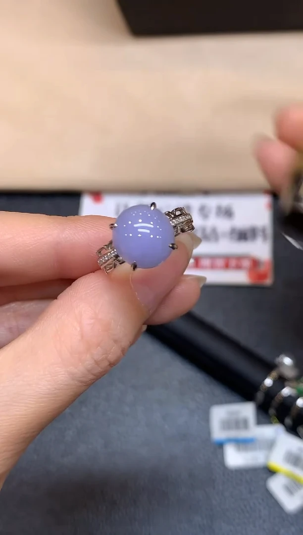 18K金镶嵌戒指翡翠【无鉴赏期】蛋面【无服务费