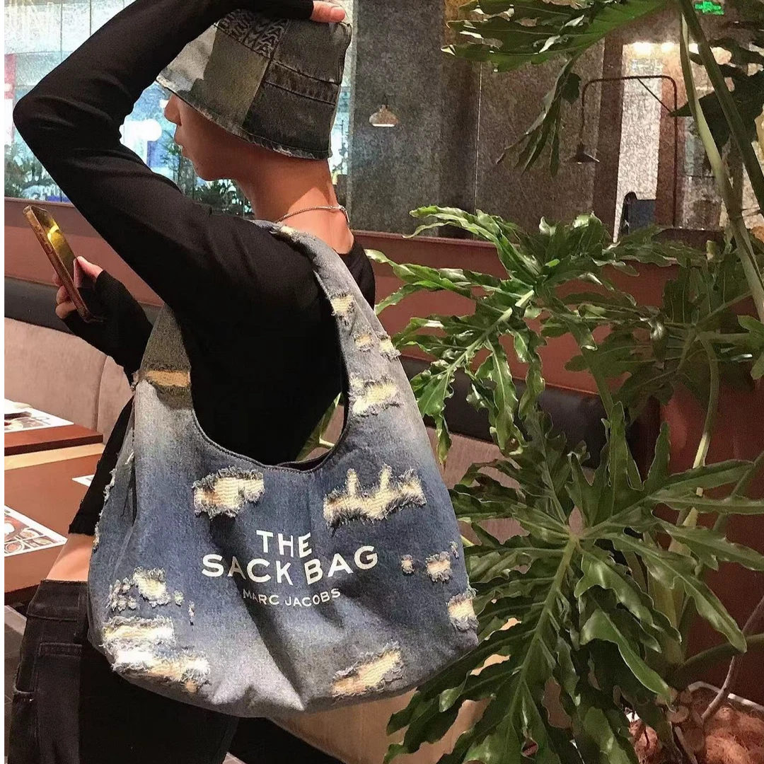 全新未使用 Marc Jacobs/莫杰  牛仔布磁性开合手提包