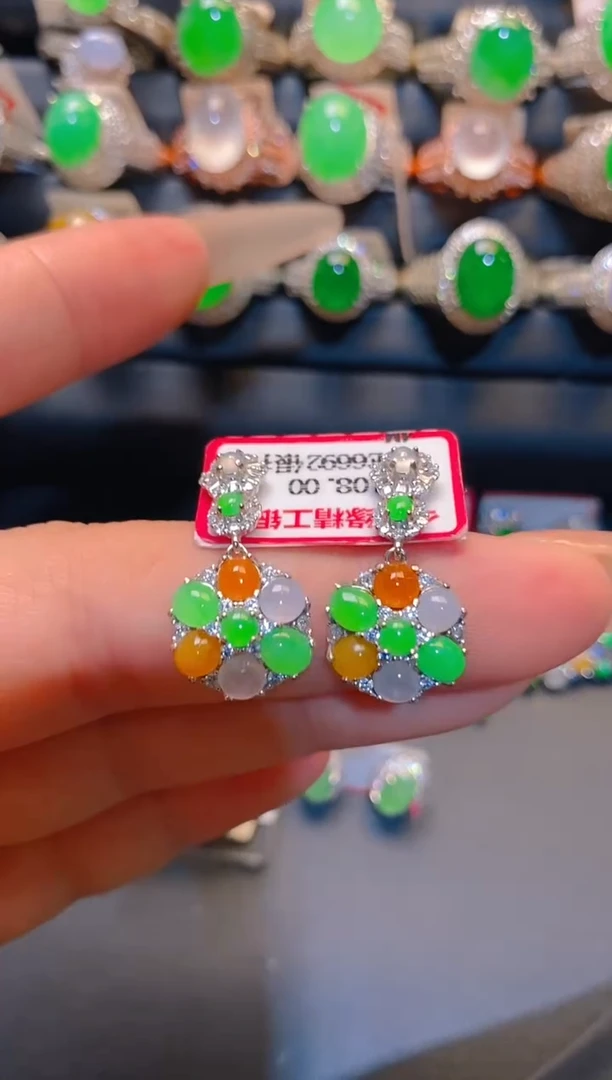 翡翠银S925镶嵌耳饰浮****️天然