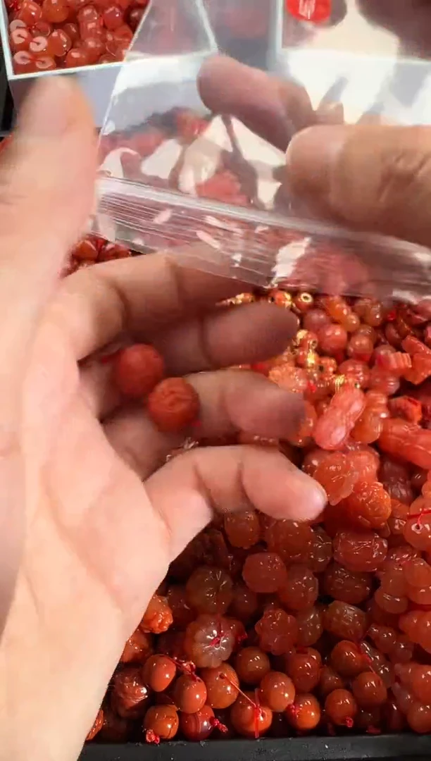 【闪购商品】南红玛瑙颈饰未镶嵌1