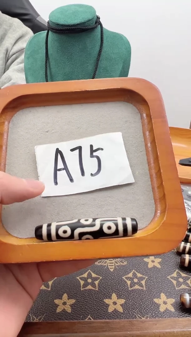 【闪购商品】玛瑙/玉髓吊坠(赠链)未镶嵌全品福利款