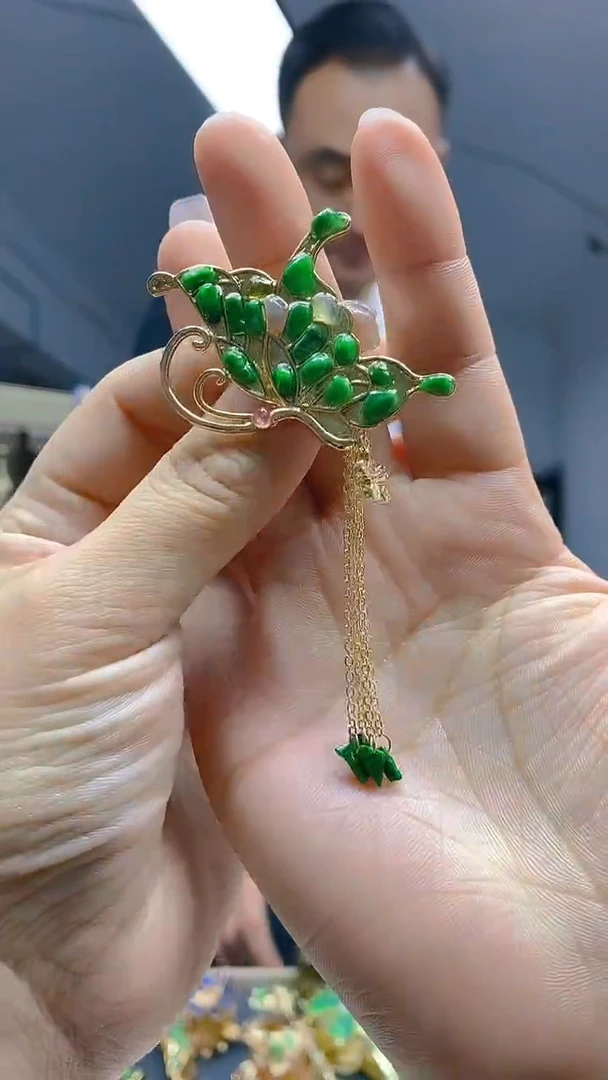 【闪购商品】翡翠耳饰合金311翡翠胸针