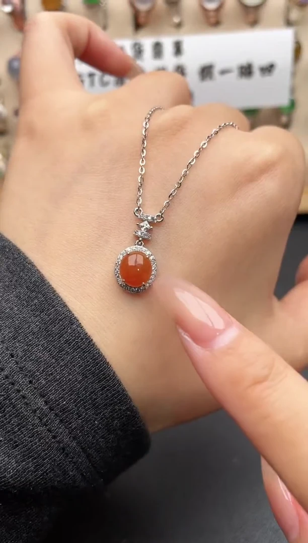 未镶嵌戒指翡翠一物一证一礼盒