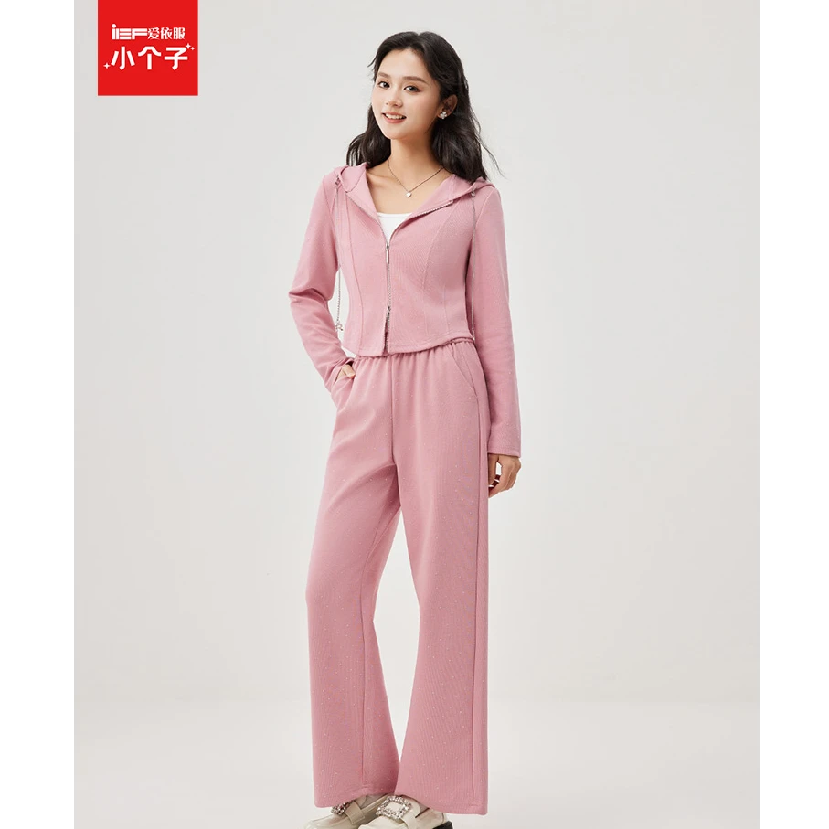IEF/爱依服2025春季新款时尚两件套女休闲运动风显瘦上下套装裤子