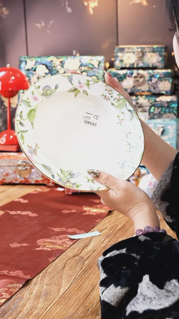 【闪购商品】瓷片豆包儿推荐饰品摆件