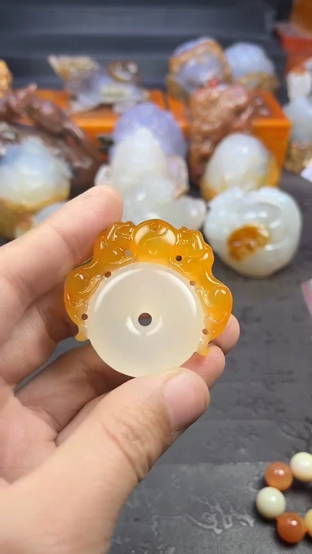 【闪购商品】玛瑙/玉髓吊坠未镶嵌1