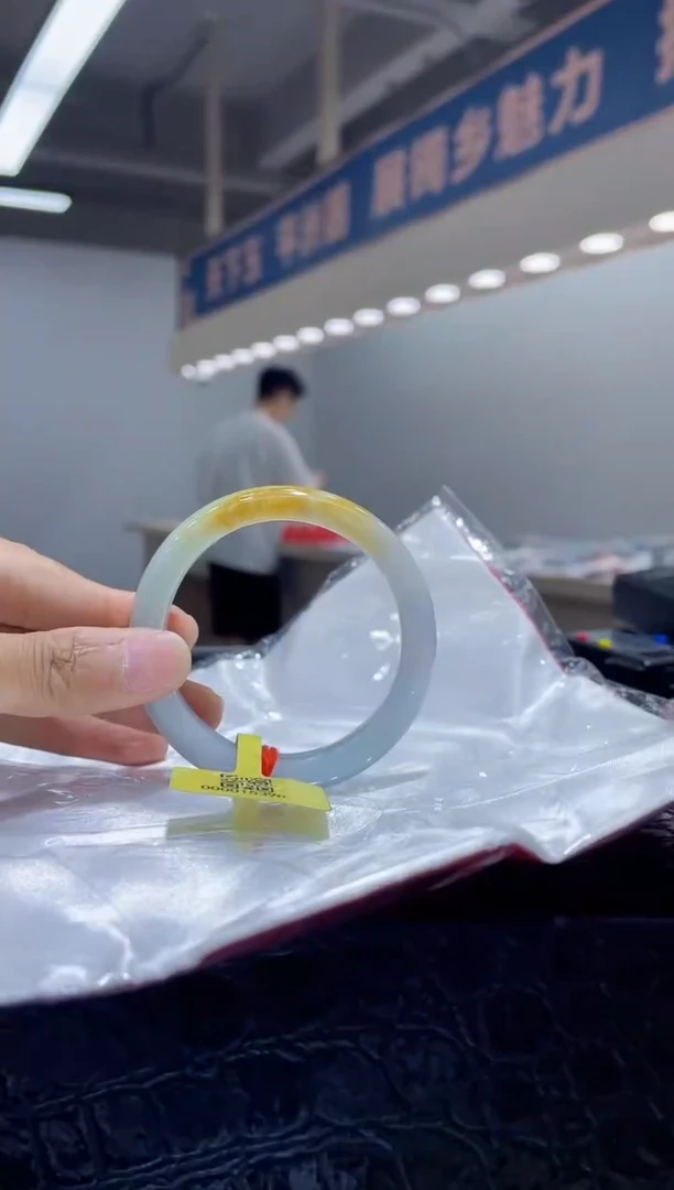 未镶嵌手镯翡翠手镯17