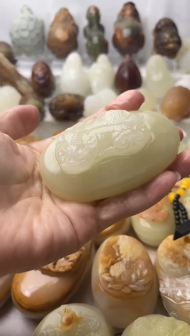 石材方解石棉纹正常不退换貔貅