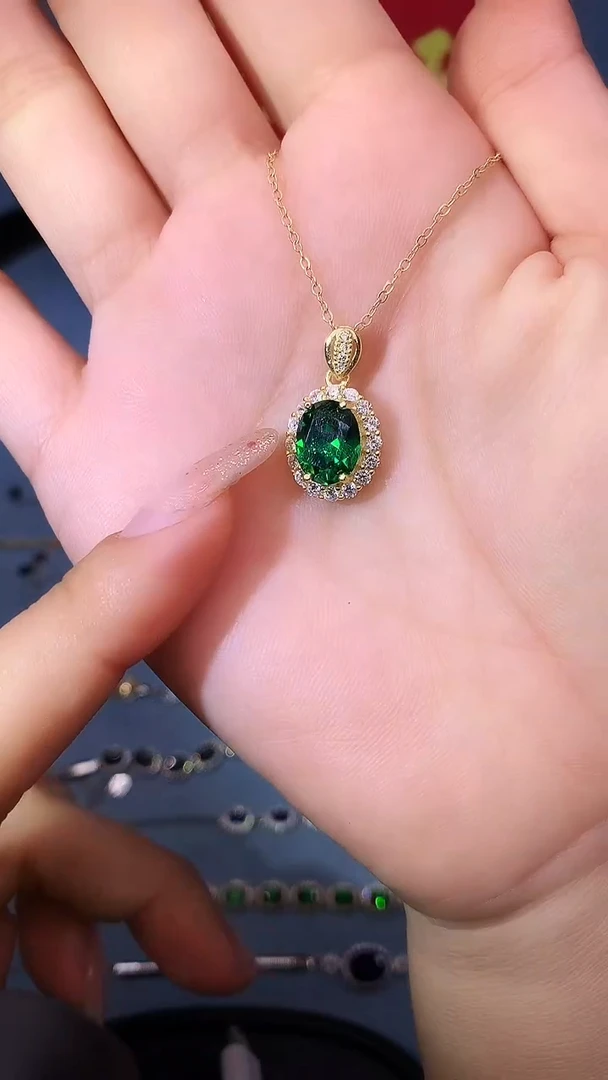 【闪购商品】透辉石吊坠银S925镶嵌111111