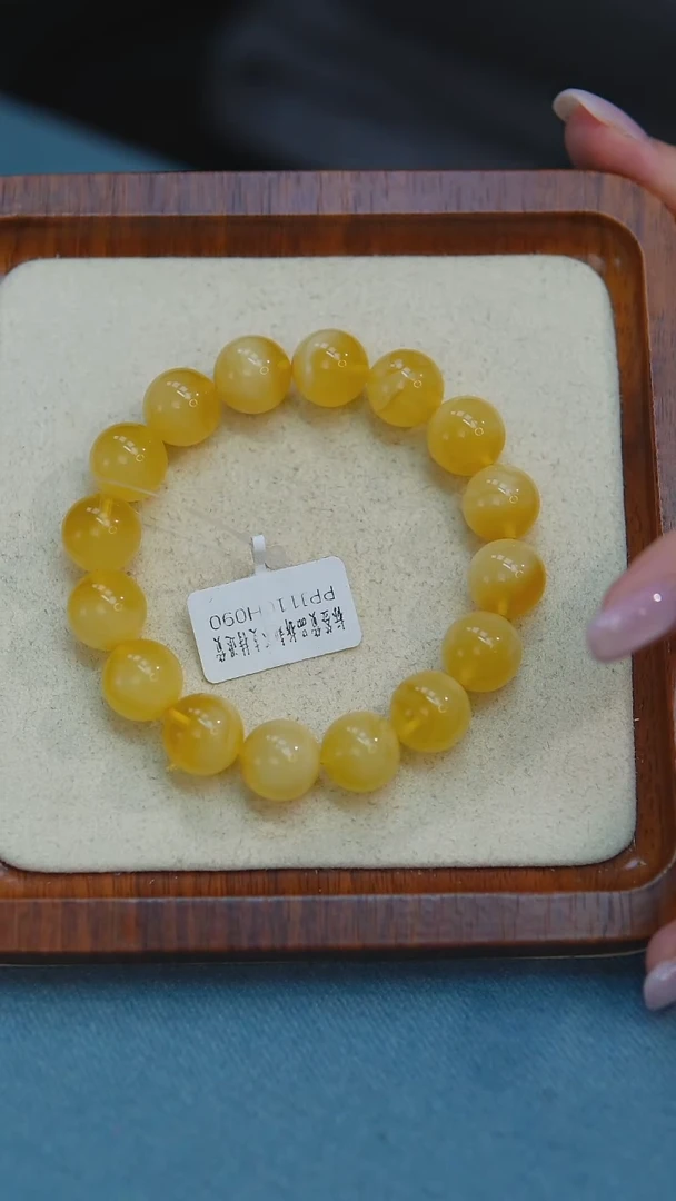 未镶嵌琥珀手链H19