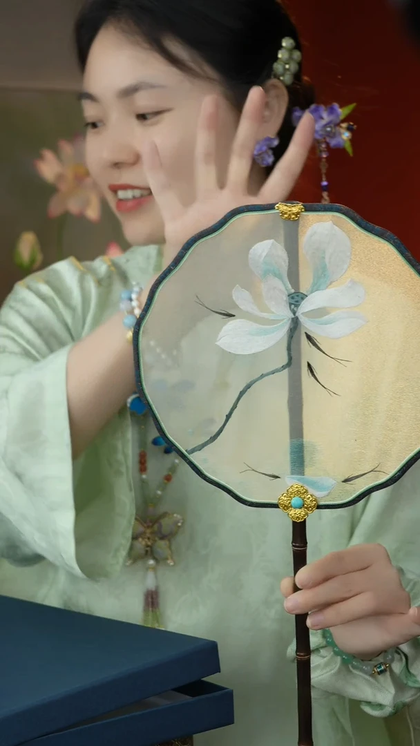 刺绣非遗苏绣紫竹团扇（不带扇盒）