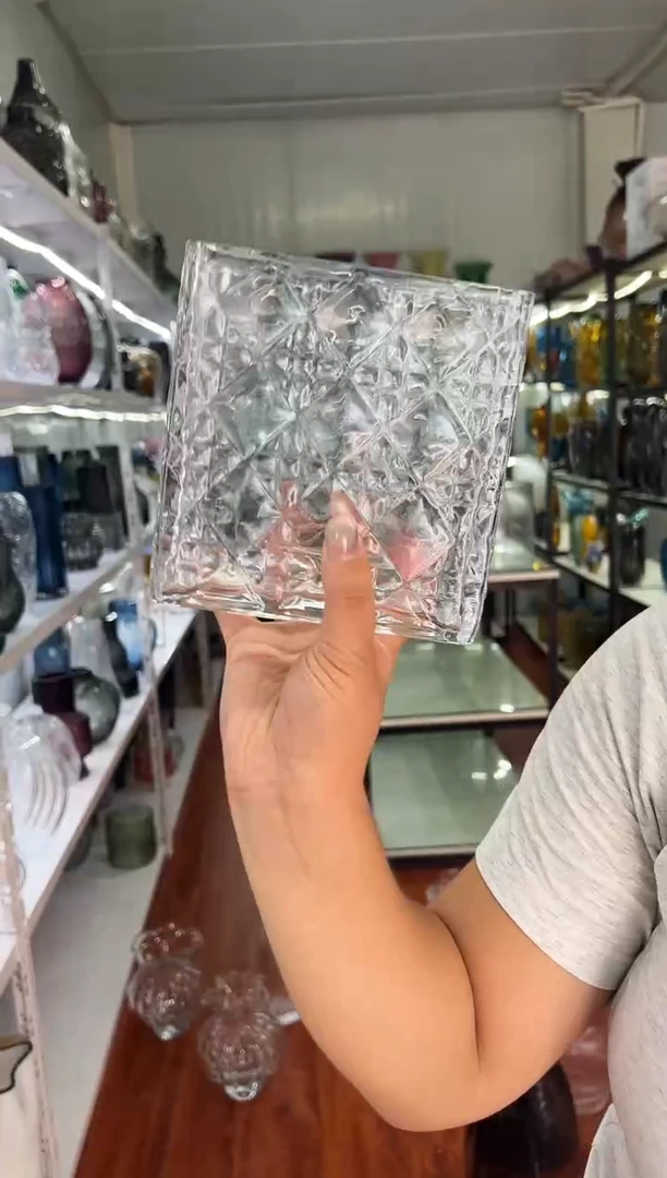 花瓶客厅餐桌插花装饰好物（微瑕，有流线）
