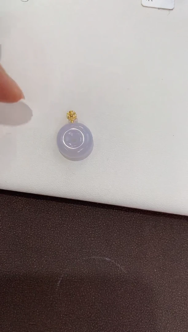 翡翠18K金镶嵌颈饰天然缅甸a货翡翠(多样性发其一)