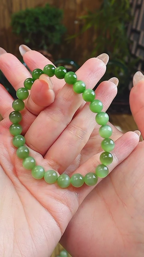 【闪购商品】和田玉手串未镶嵌俄料碧玉渐变猫眼卡8mm