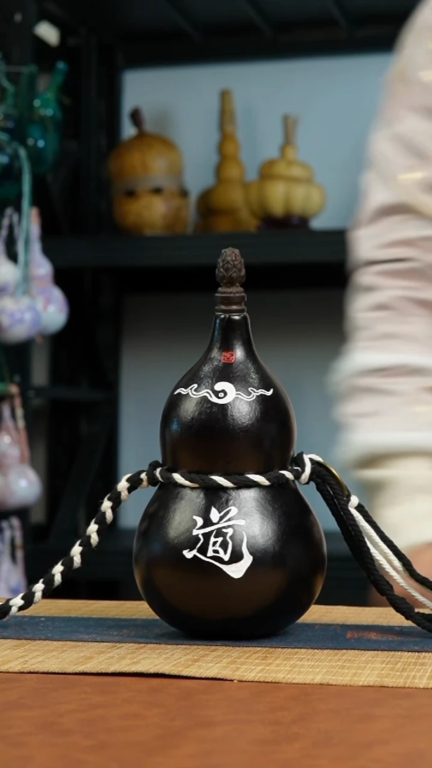 180号 天然热水酒葫芦 一物一拍（有瑕介意勿拍）