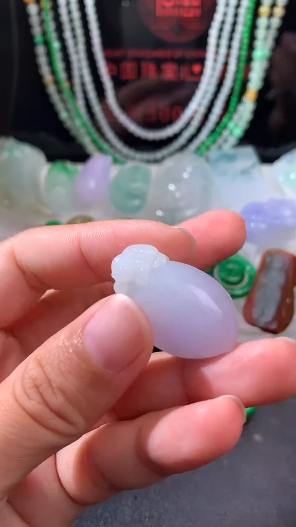 未镶嵌定制翡翠