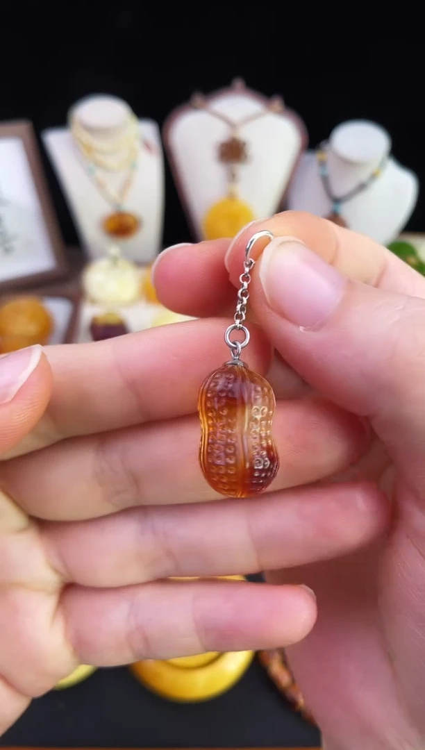 琥珀未镶嵌珠宝奇石柒月