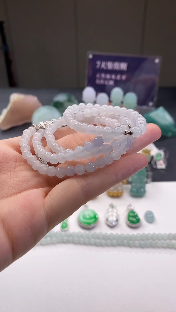 翡翠未镶嵌颈饰珠串