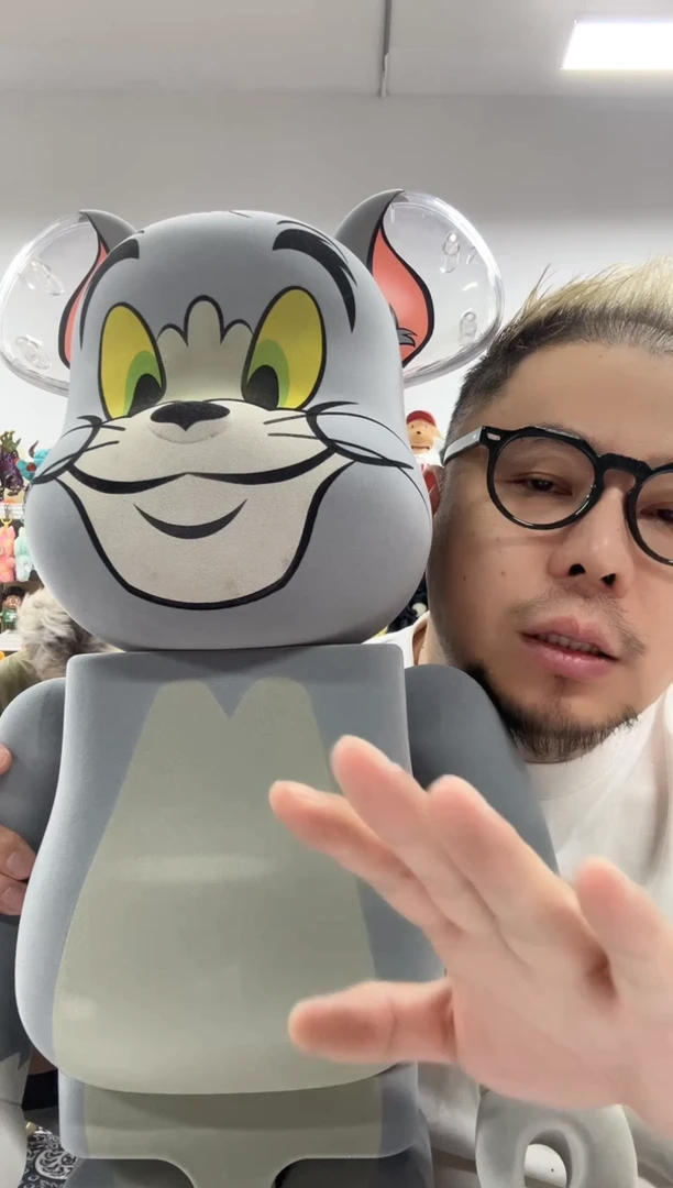 静态1植绒猫1000%全新未拆