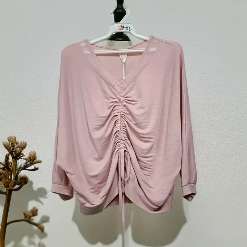 粉色V领针织衫C227