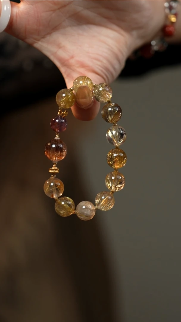 18K金镶嵌手串水晶钛金手串