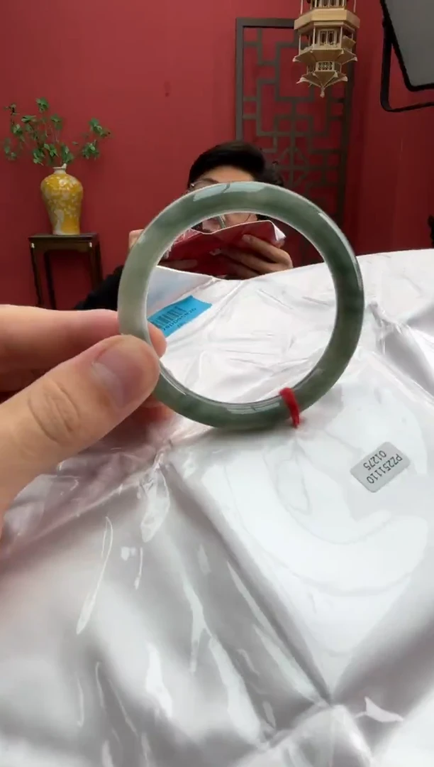 未镶嵌手镯（圆镯）翡翠翡翠手镯17