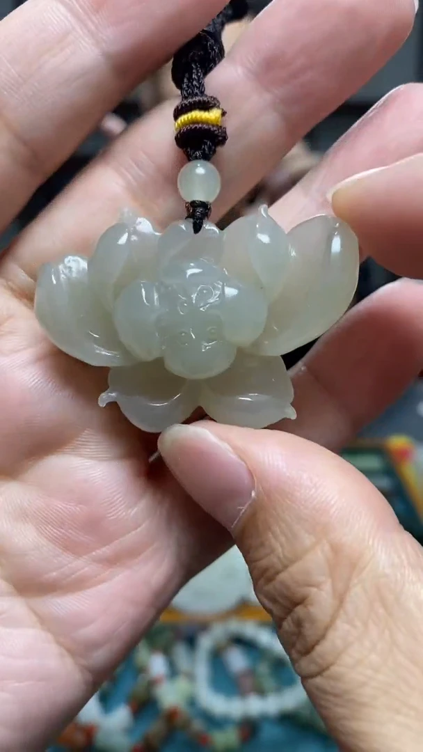 颈饰未镶嵌和田玉33