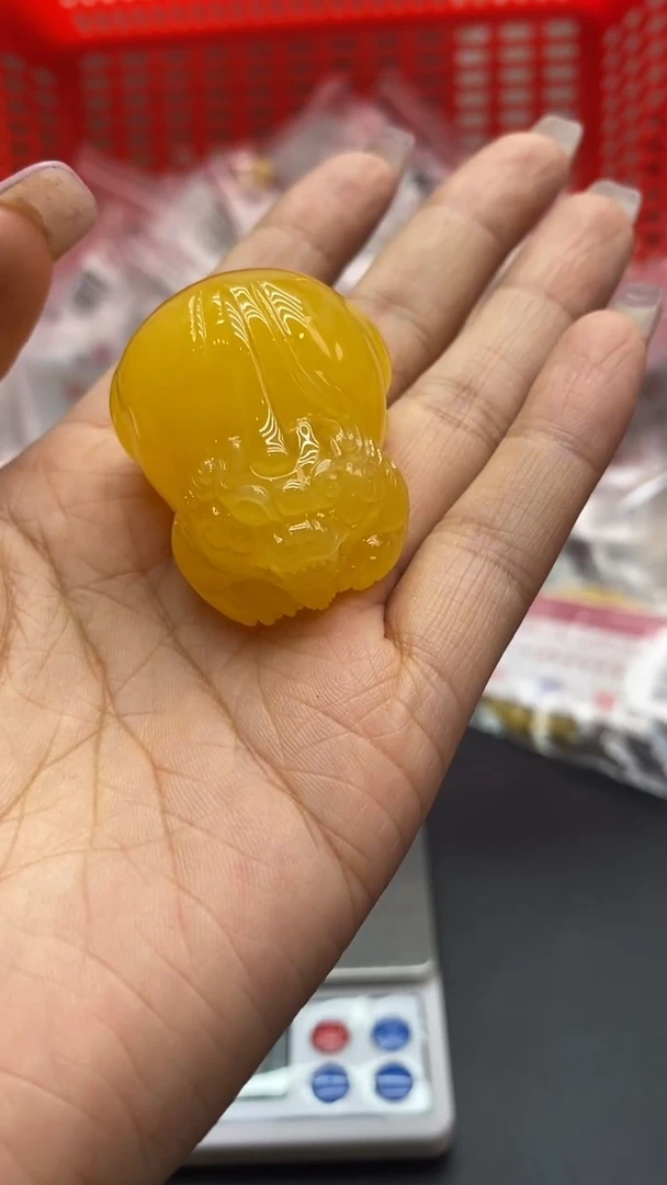 琥珀未镶嵌珠宝奇石星*314
