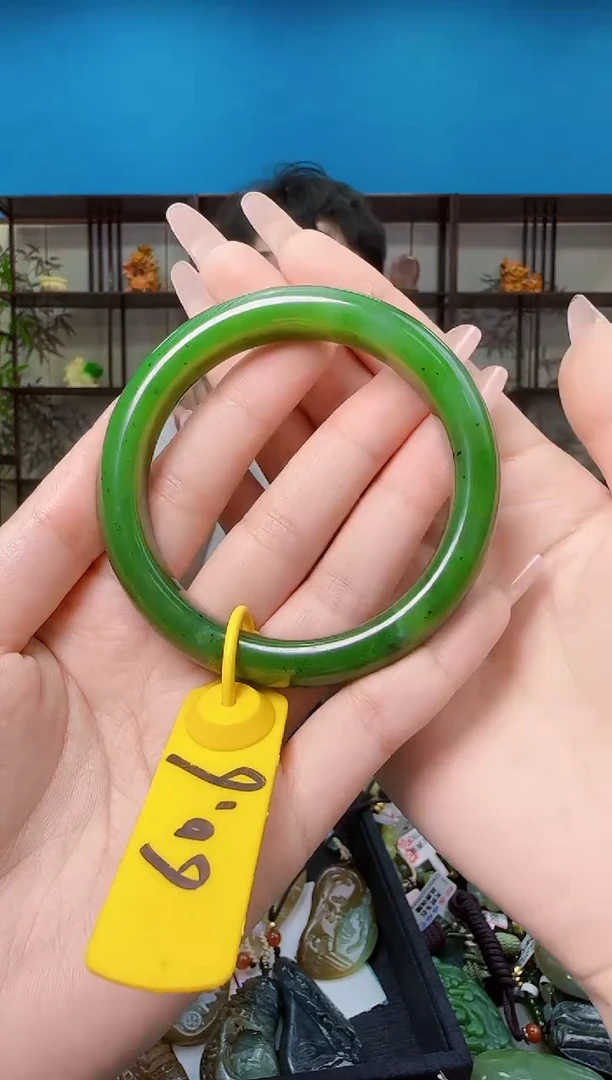 颈饰未镶嵌和田玉lf60.1