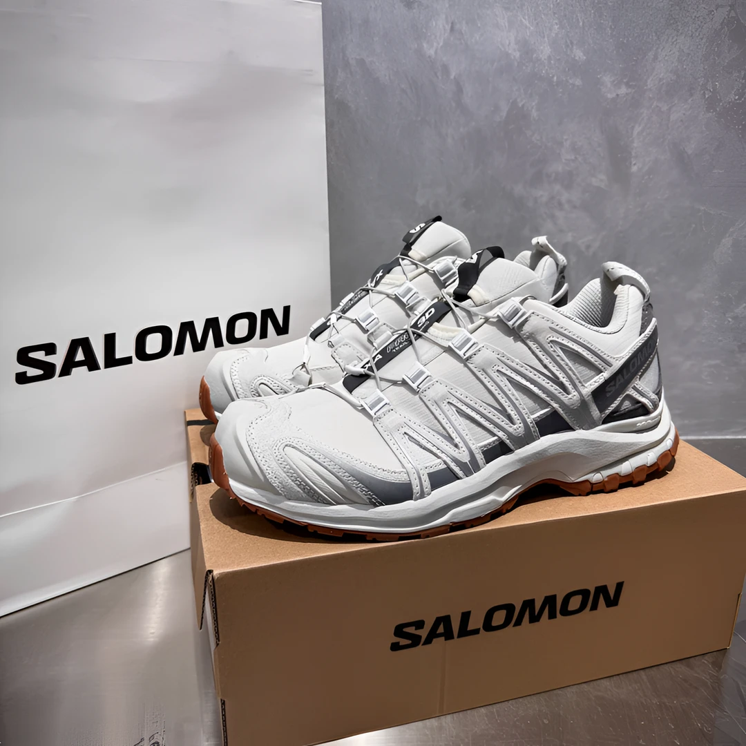 SALOMON 萨洛蒙 XA PRO 3D SUEDE 生胶灰低帮户外功能跑鞋 472436