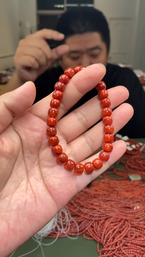手串未镶嵌南红玛瑙单圈手串一条约7mm 多样性发货
