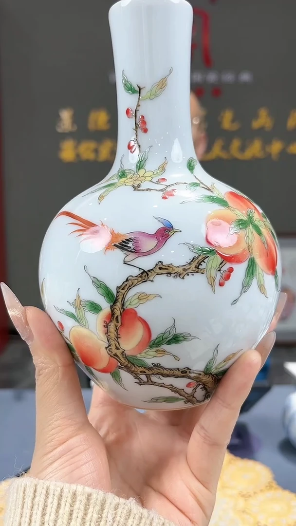 【闪购商品】官窑瓷画院180官窑瓷画院寿桃鸟天球瓶