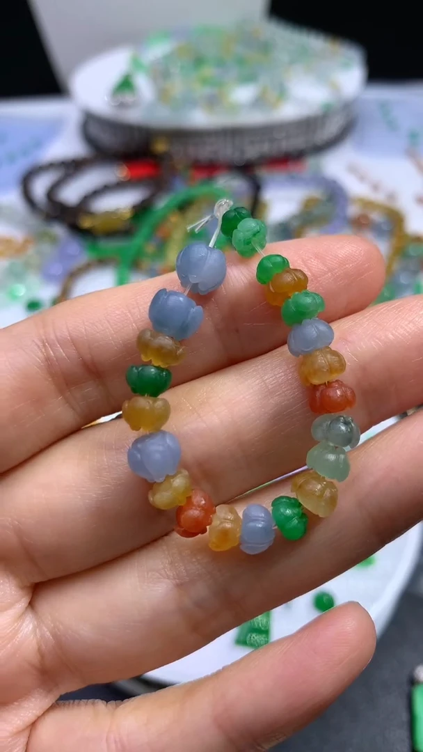未镶嵌定制翡翠春**姐 莲花珠