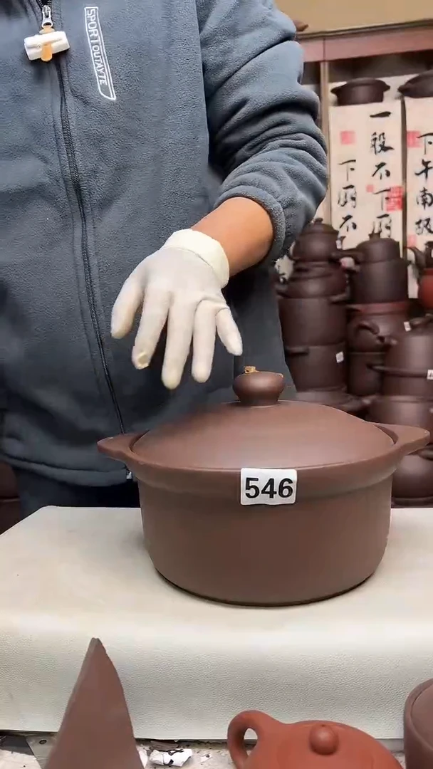 宜兴紫砂微瑕3.5升锅546