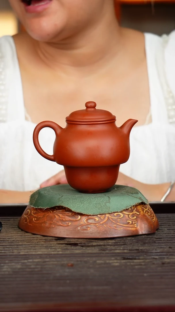 宜兴原矿紫砂壶茶壶宜兴原矿紫砂壶茶壶150C