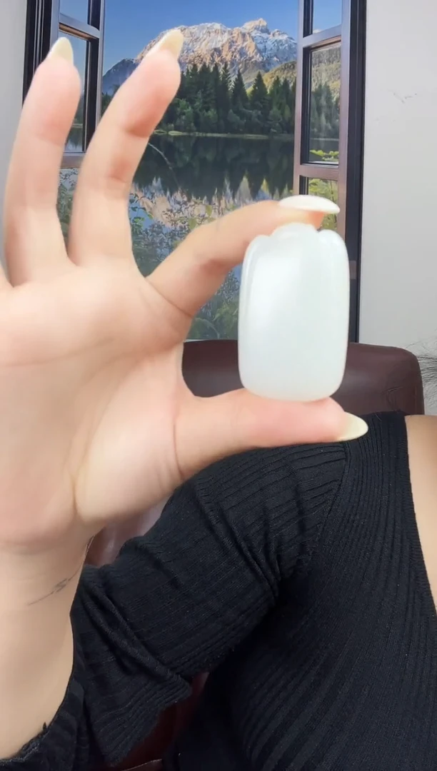 颈饰未镶嵌和田玉白玉无事牌吊坠