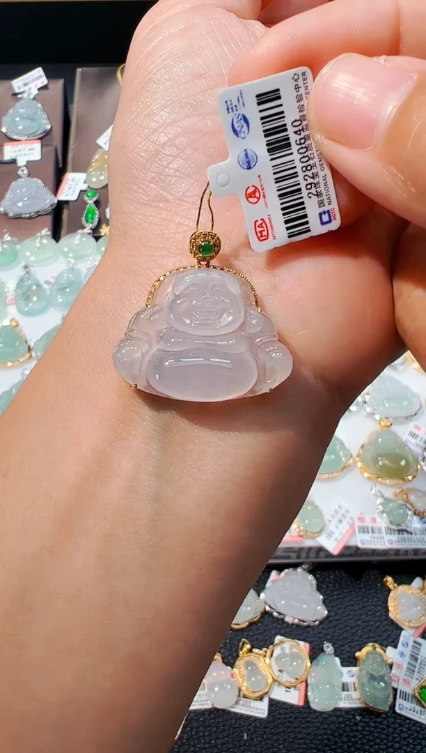 吊坠(不含链)18K金镶嵌翡翠佛公吊坠640