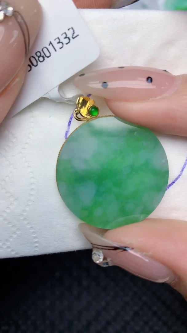 颈饰18K金镶嵌翡翠天然缅甸翡翠a货百元以上9元证书费自理