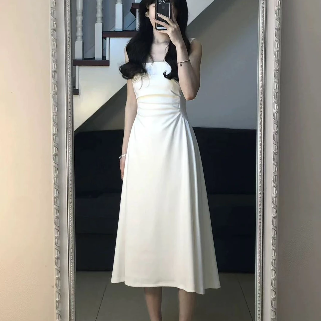 气质挂 褶皱缎面背心裙